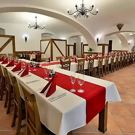 Maly Pivovar Hotel Klaster Hradiste nad Jizerou