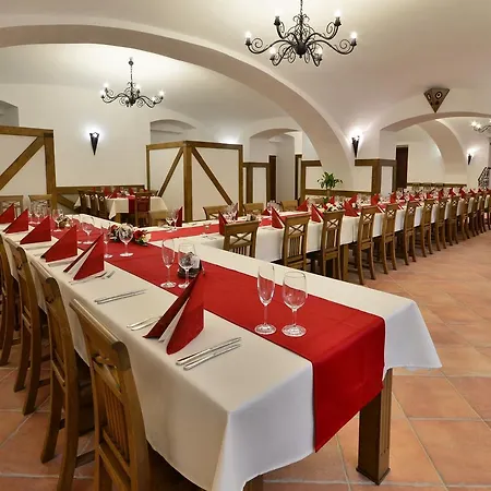 Hotel Maly Pivovar Klaster Hradiste nad Jizerou